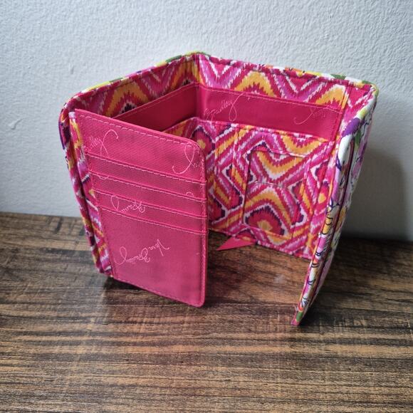 Vera Bradley Euro Tri-Fold Wallet -retired clementine floral print pink yellow - Picture 11 of 11